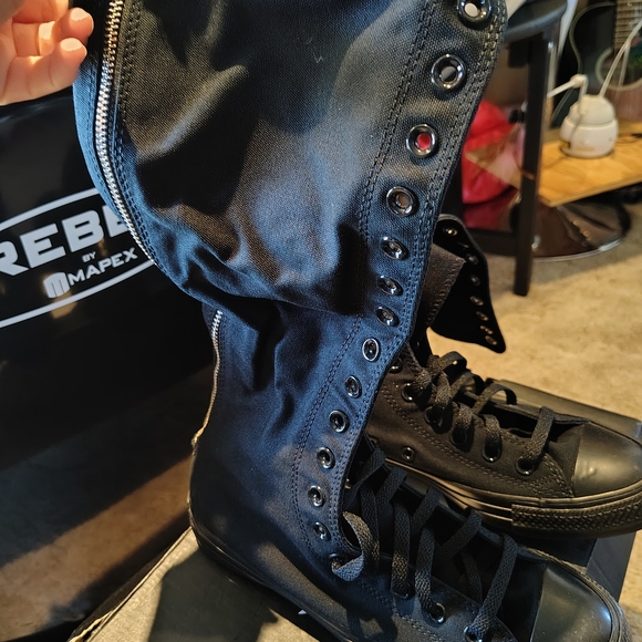 Converse Chuck Taylor All Star XX-Hi Sneaker - Picture 3 of 6